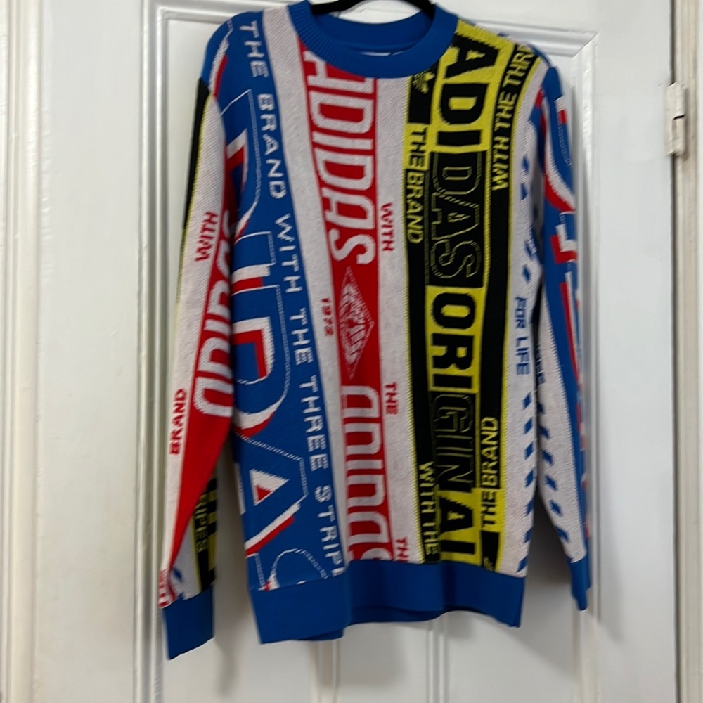 Y2K men’s adidas sweatshirt